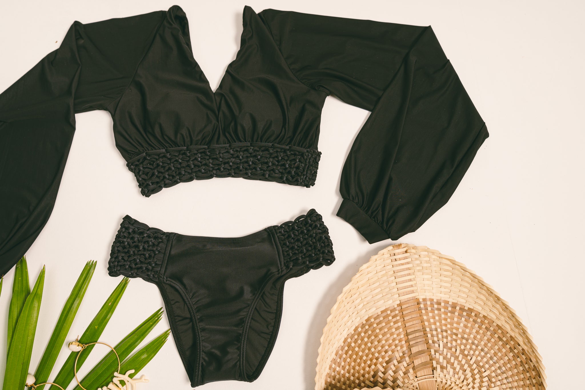 Image 06: Lua Morena Top Top Bufante Macrame Preto