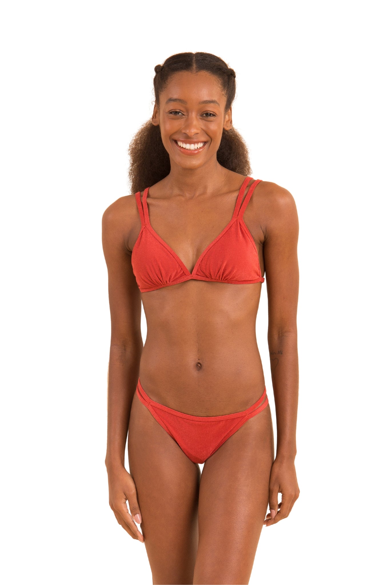 Model Front: Rio De Sol Top Top Malibu-Chili Tri-Duo