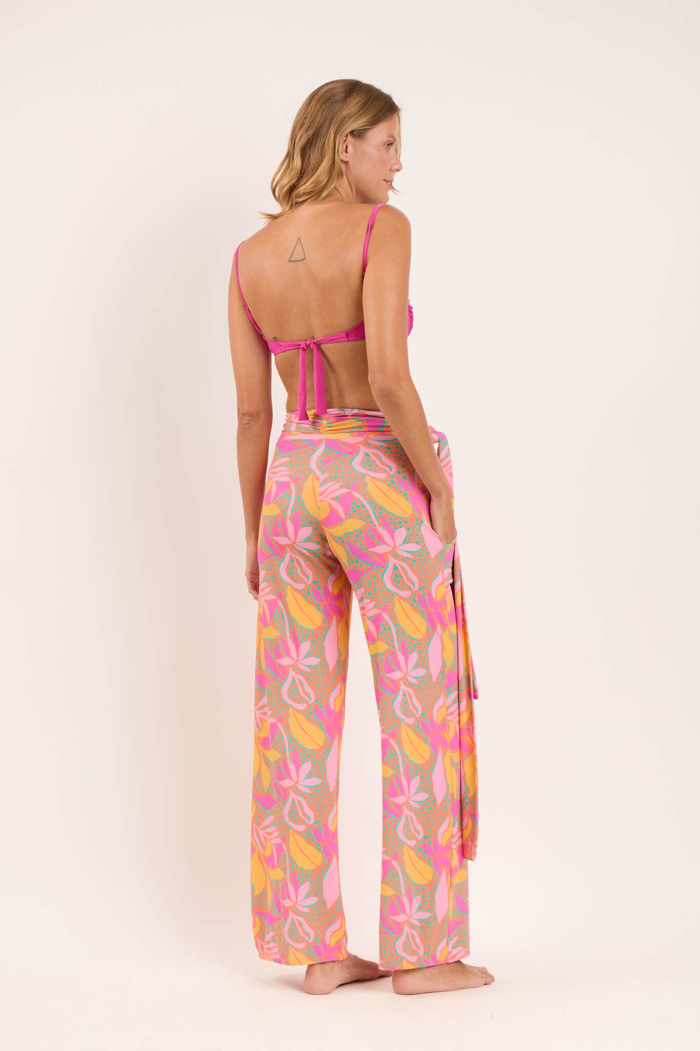 Model Back: Rio De Sol Beach Trousers Lyla Pants Knot