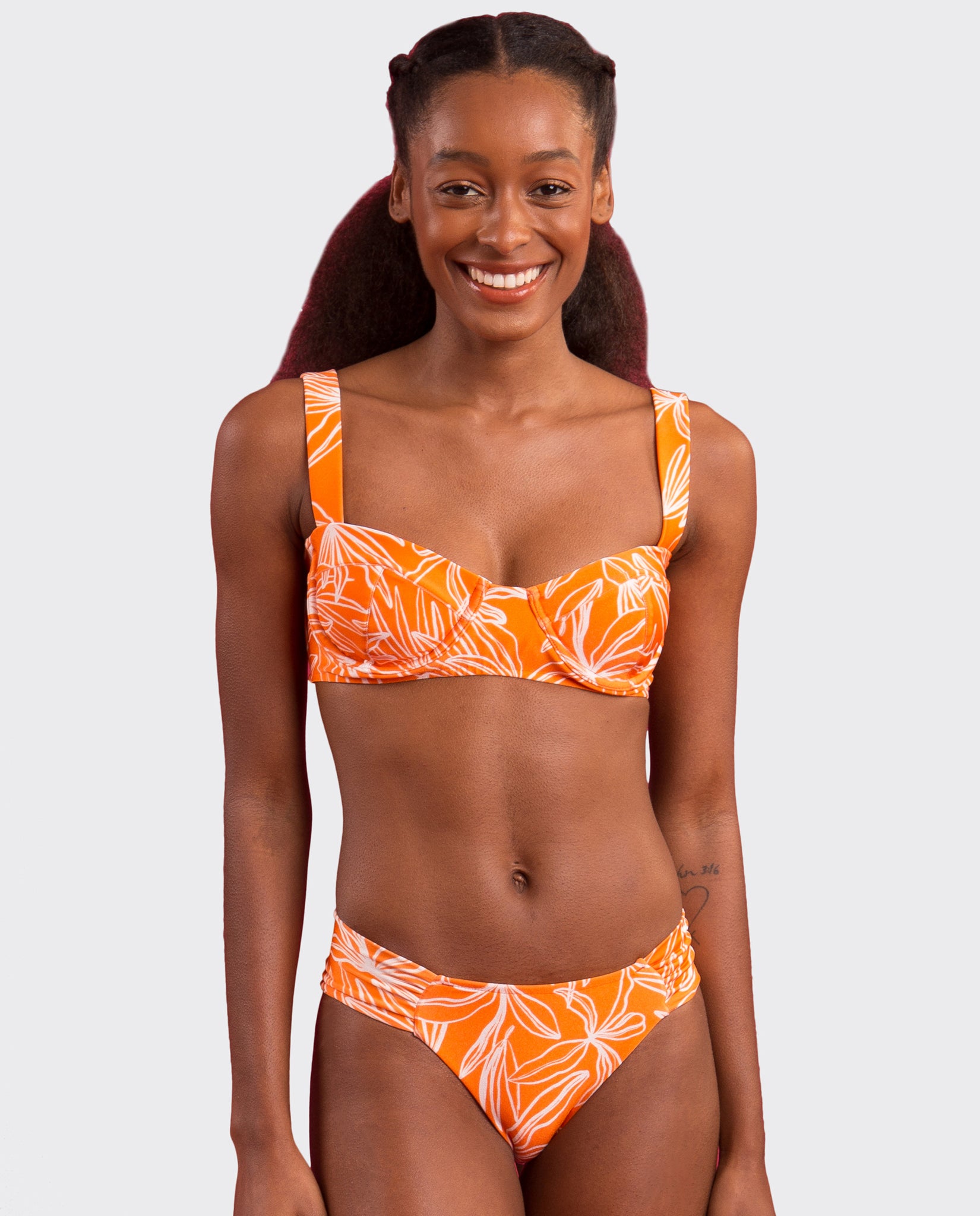Gallery: Rio De Sol Set Set Trail-Orange Amelia Baobi