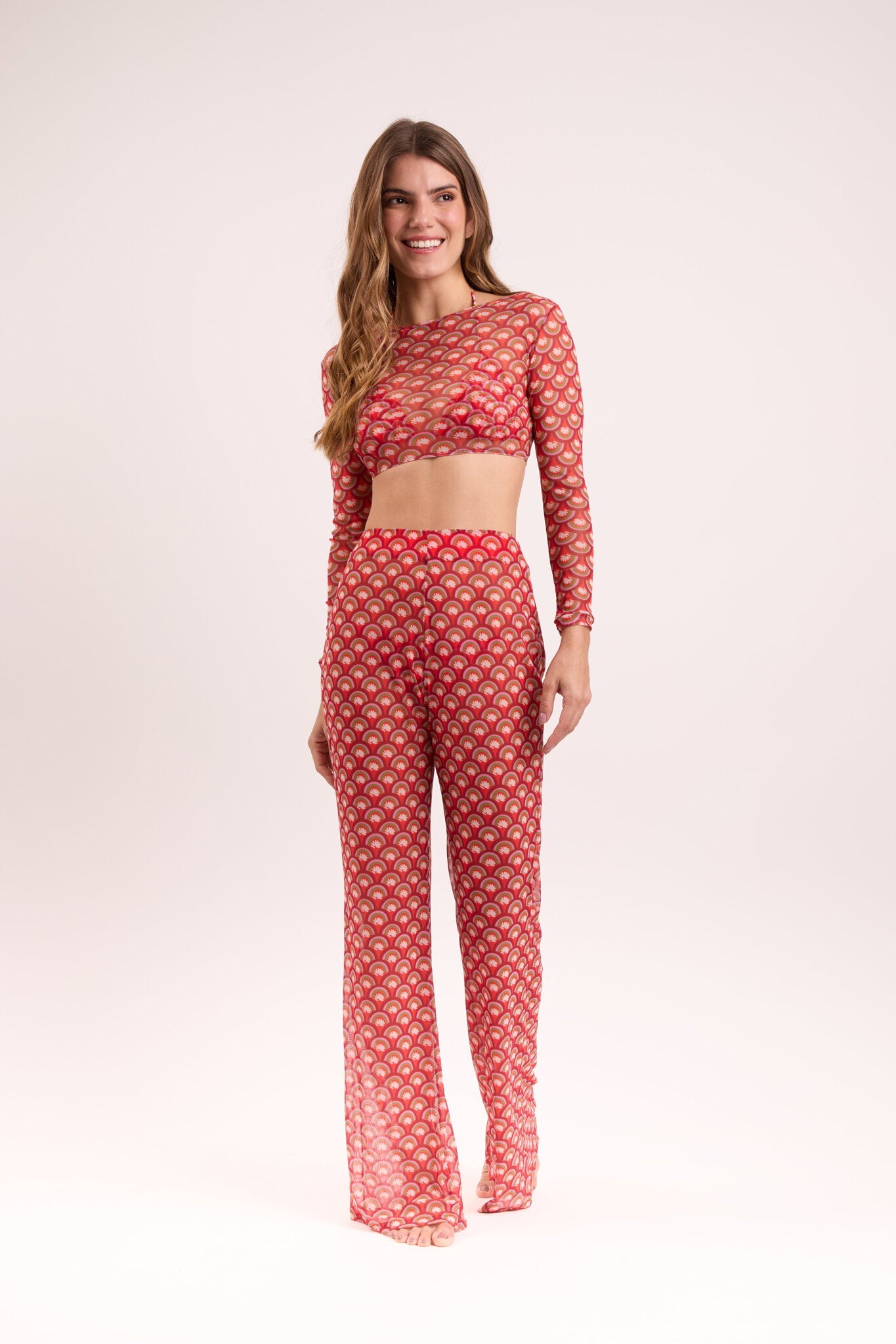 Model Front: Rio De Sol Beach Trousers Floral-Scales Pants Lana