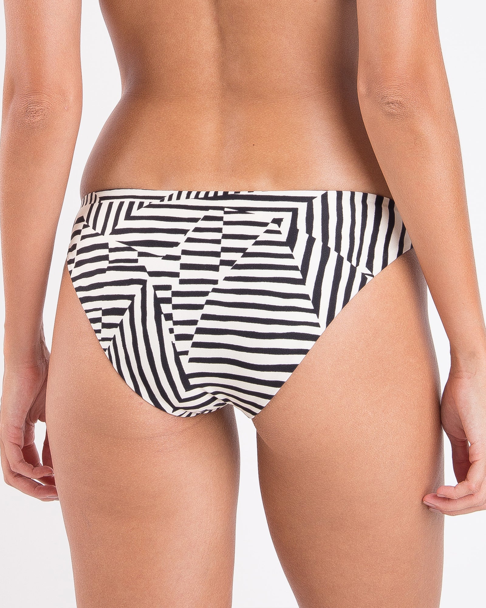 Image 06: Rio De Sol Bottom Bottom Collage Essential-Comfy