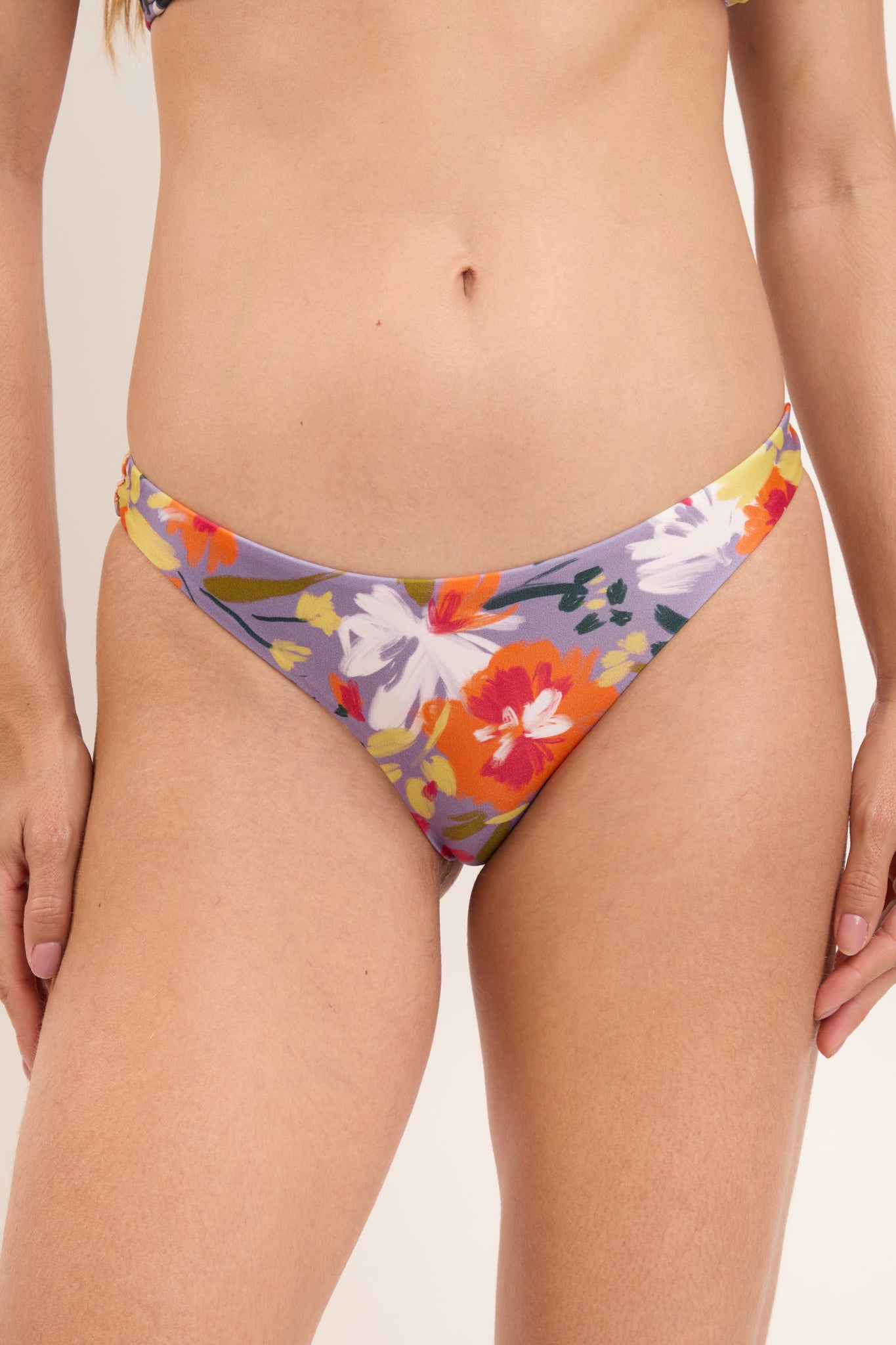 Gallery: Rio De Sol Bottom Bottom Garden-Flower Essential