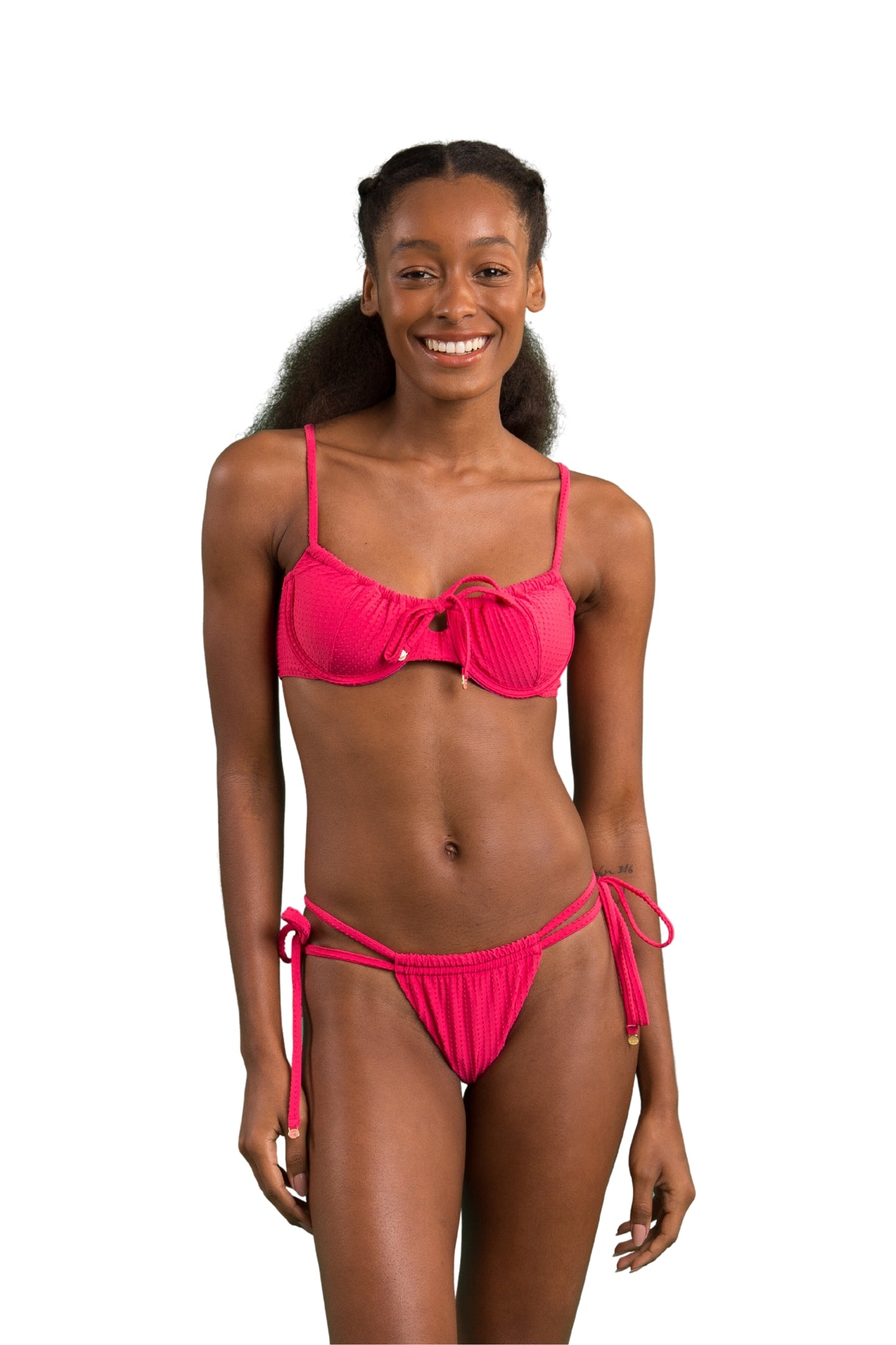 Model Front: Rio De Sol Top Top Dots-Virtual-Pink Balconet-Tie