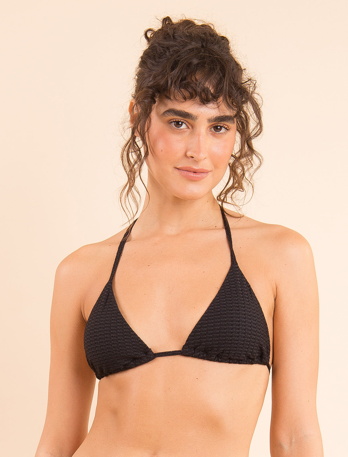 Model Front: Rio De Sol Top Top Bora-Black Tri-Inv
