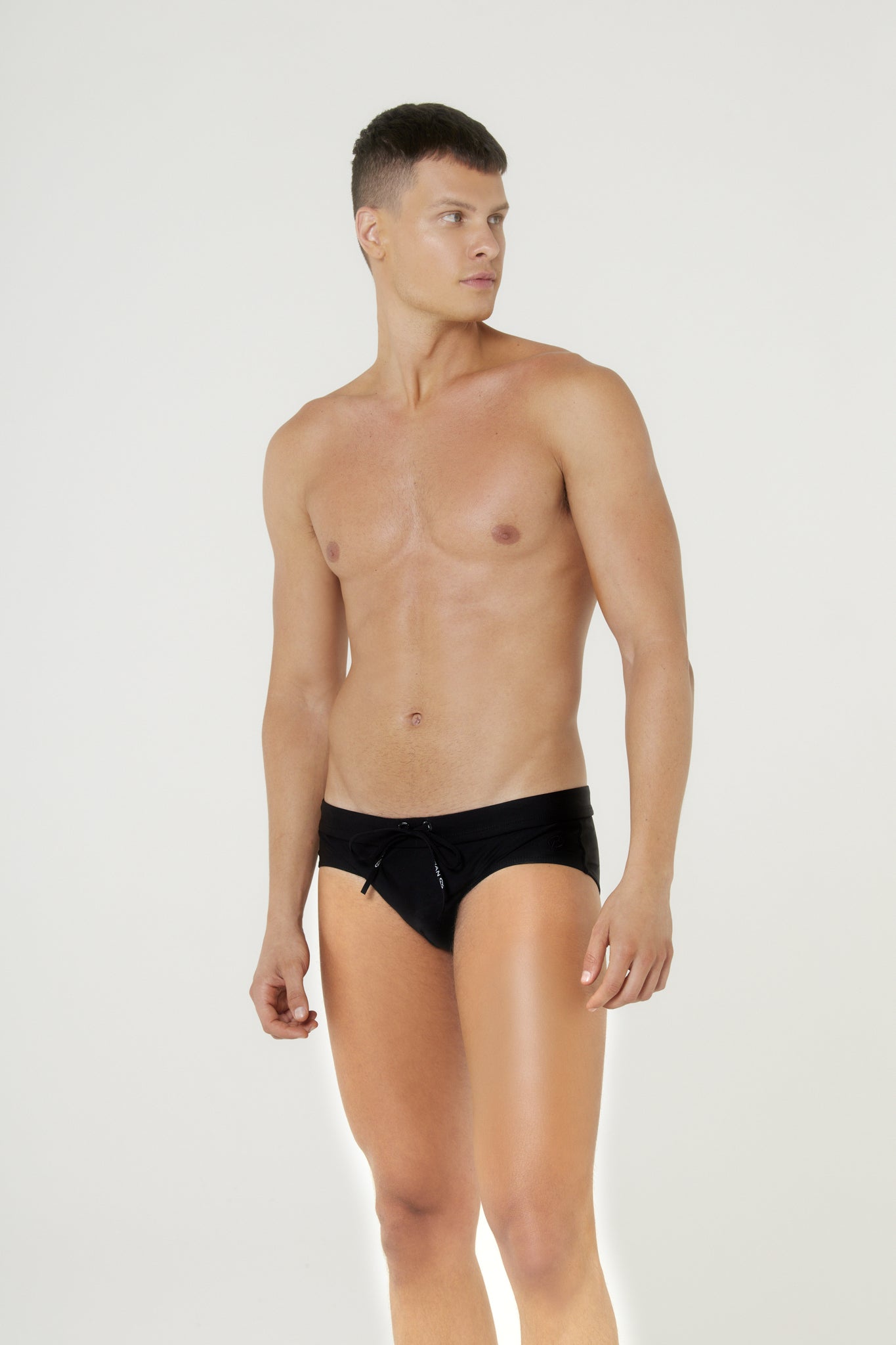 Model Front: Blueman Sunga / Boxer Sunga Spot Lisa Preto