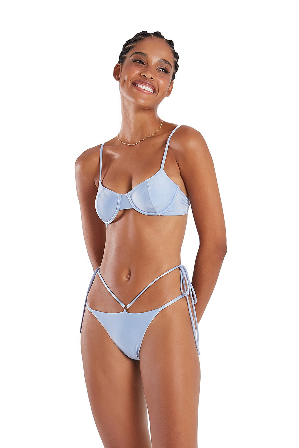 Model Front: Blueman Bikini Bottoms Bottom Pepe Liso Azul