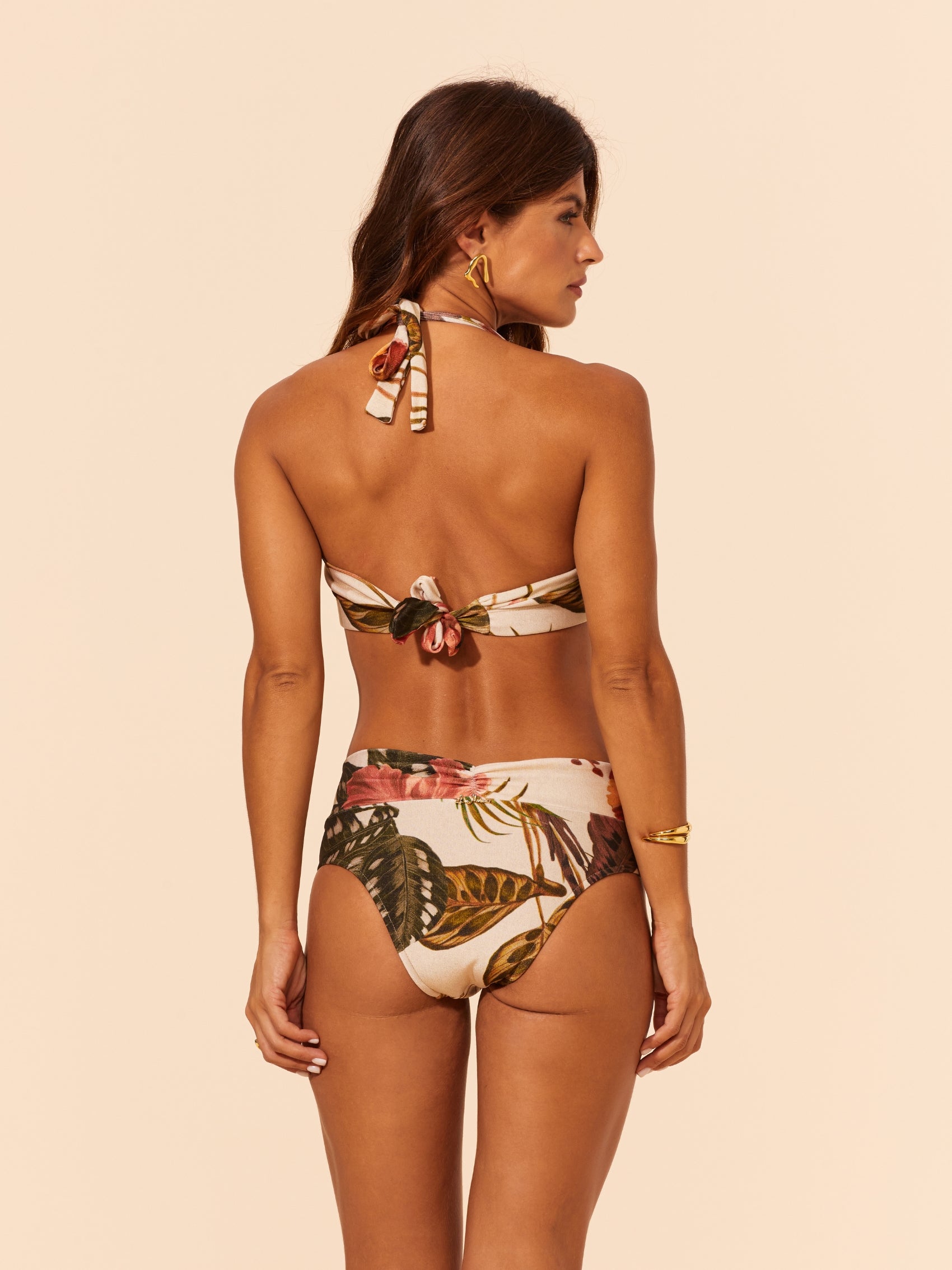 Model Back: Lua Morena Bottom Bottom Brisa-Tropical Reducao-De-Medida