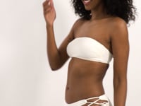 Video: Rio De Sol Bottom Bottom Off-White Madrid