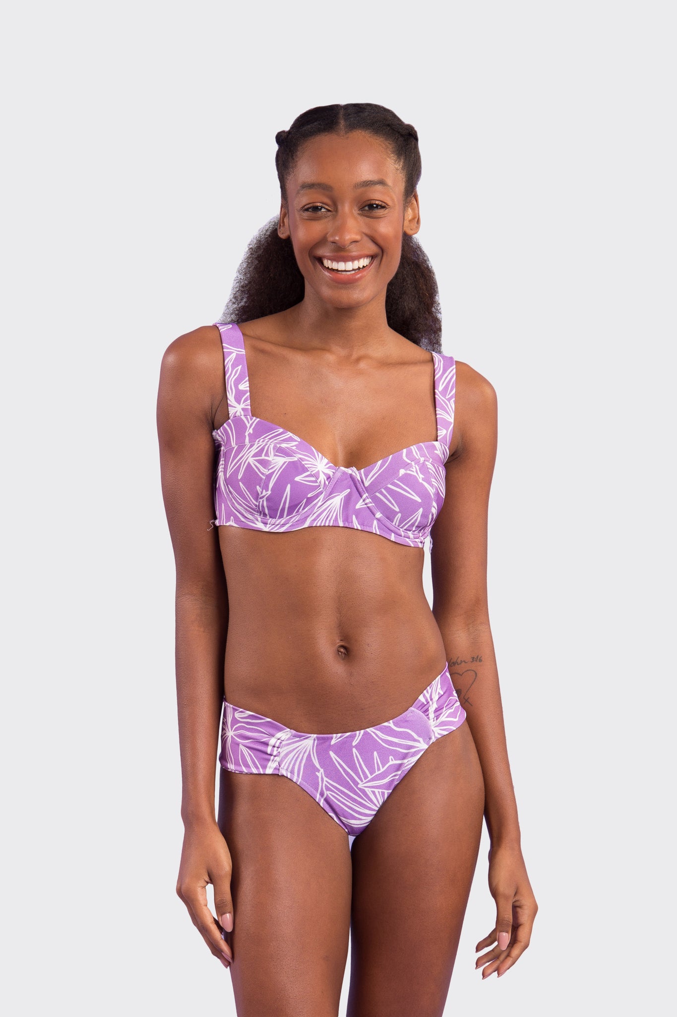 Model Front: Rio De Sol Set Set Trail-Purple Amelia Baobi