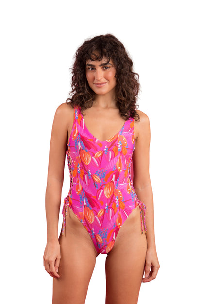 Model Front: Rio De Sol One-Piece Flavors Zoe