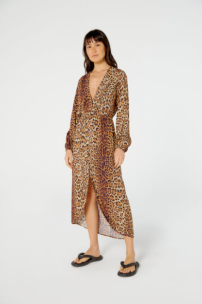 Model Front: Blueman Maxi Dresses Vestido Midi Manga Vivian Pintada