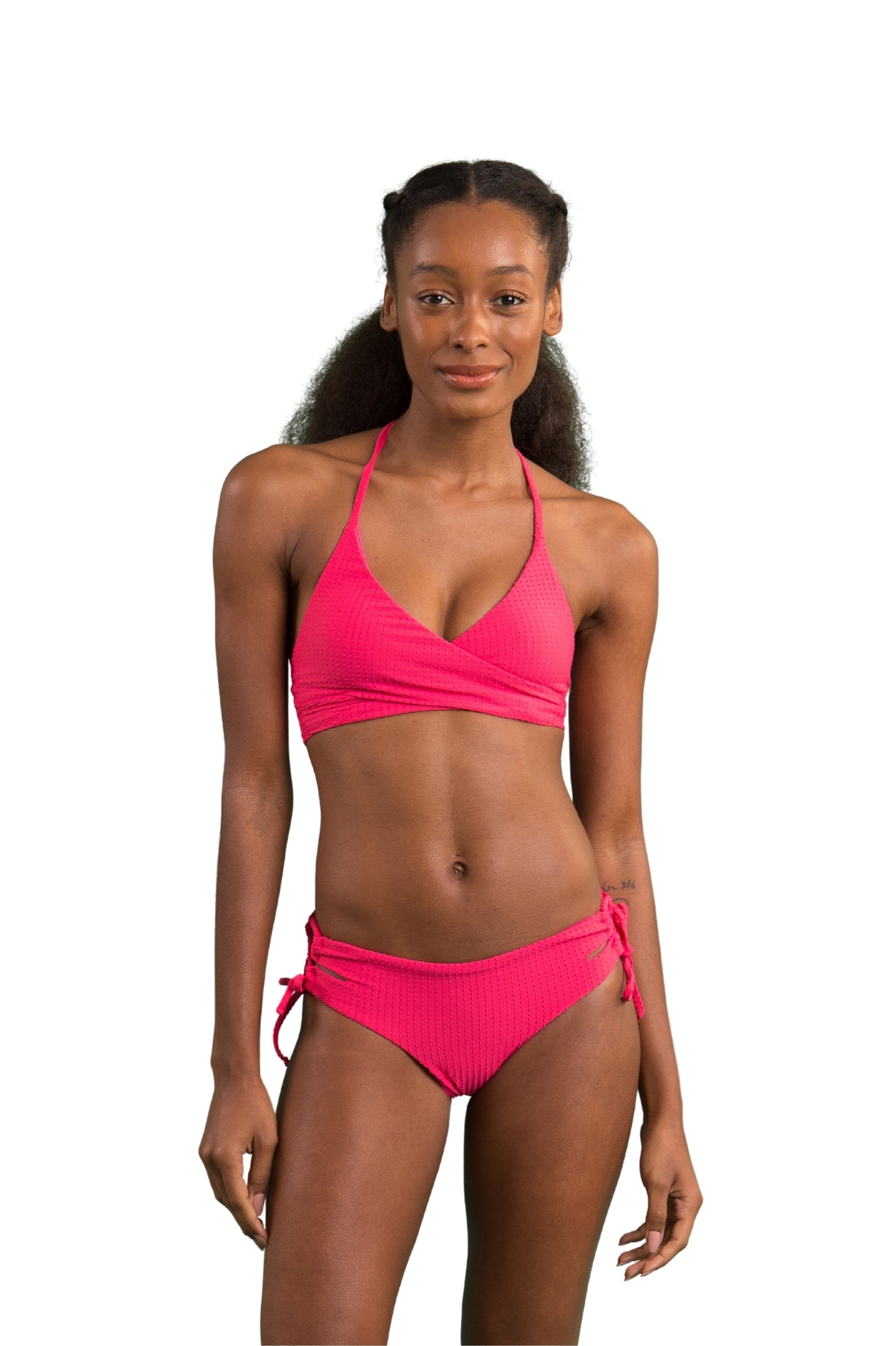 Model Front: Rio De Sol Bottom Bottom Dots-Virtual-Pink Madrid