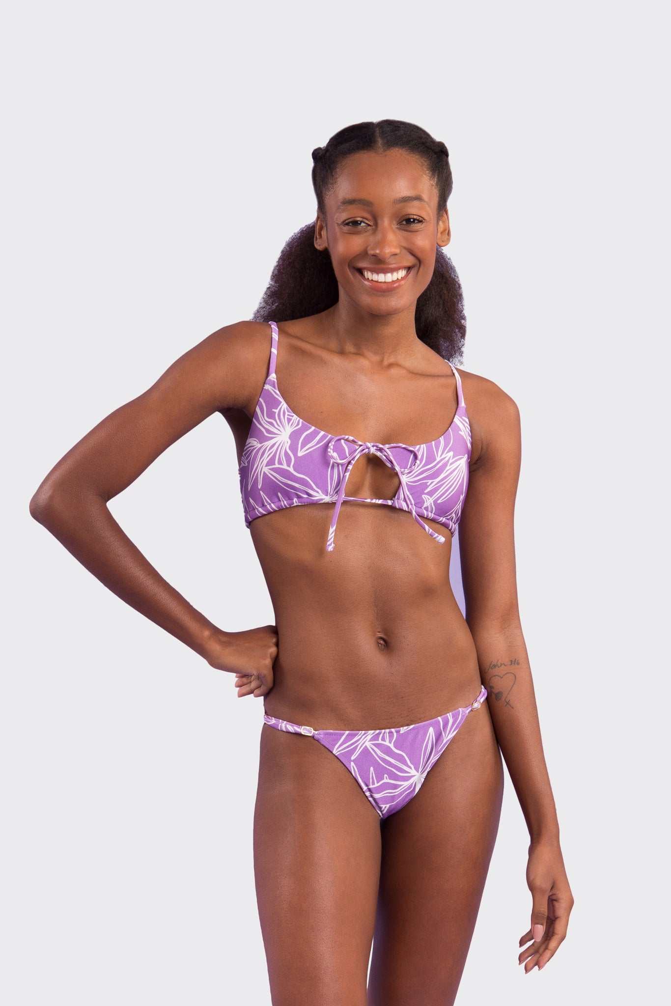 Model Front: Rio De Sol Set Set Trail-Purple Tank-Tie Ipanema