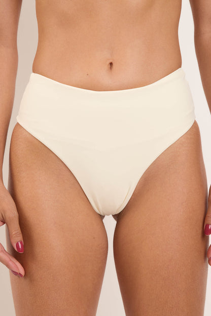Gallery: Rio De Sol Bottom Bottom Off-White Hotpants