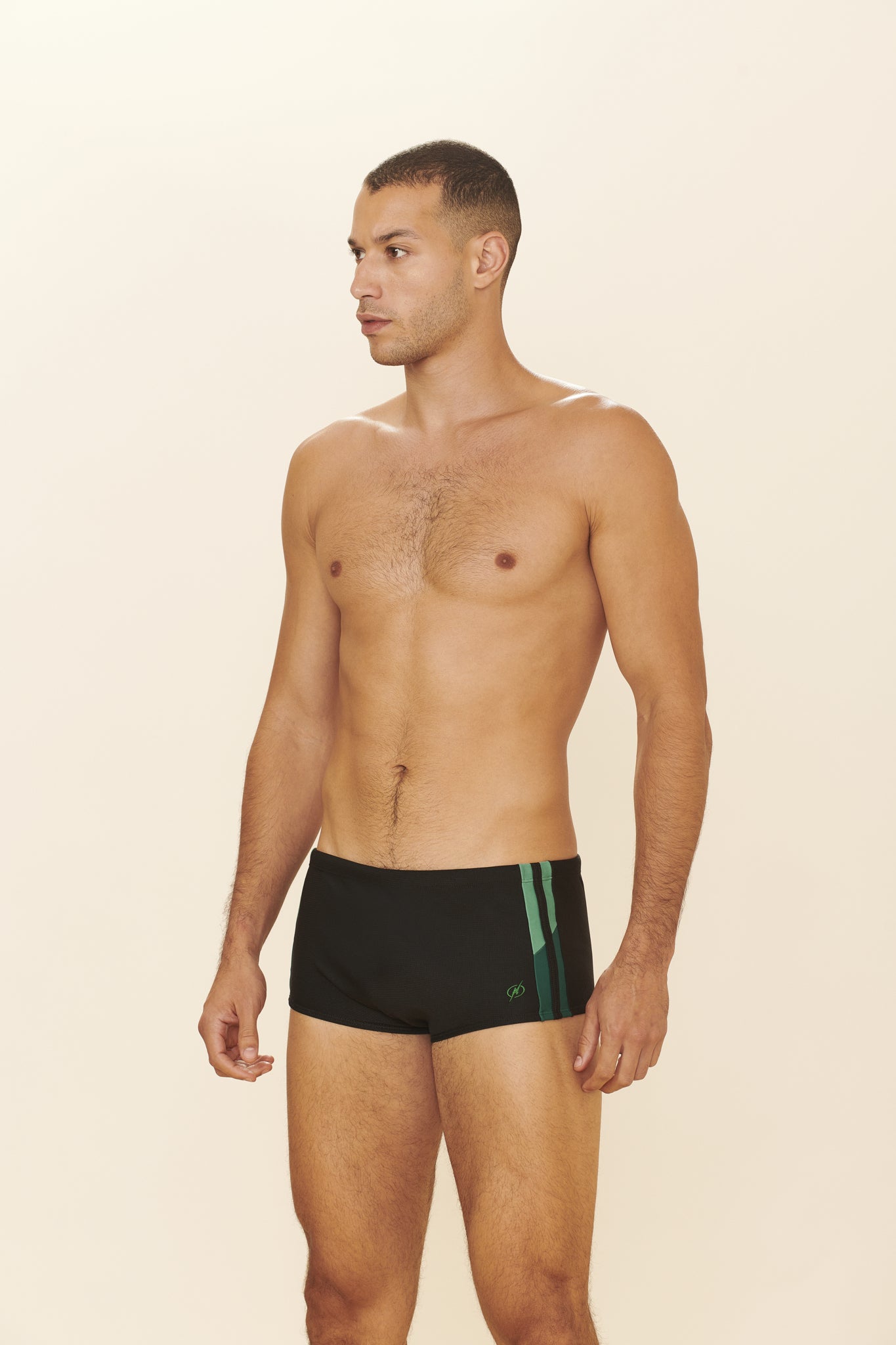 Model Front: Blueman Sunga / Boxer Sunga Army Romeo Preto