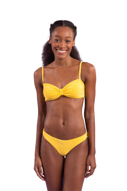Model Front: Rio De Sol Set Set Malibu-Yellow Bandeau-Duo Essential