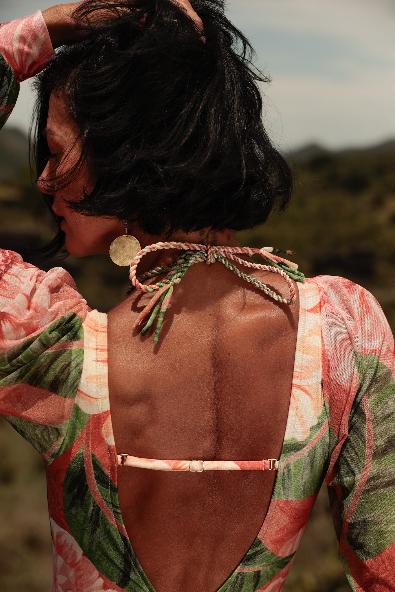 Image 05: Lua Morena One-Piece Maio Rosa-Silvestre Capa