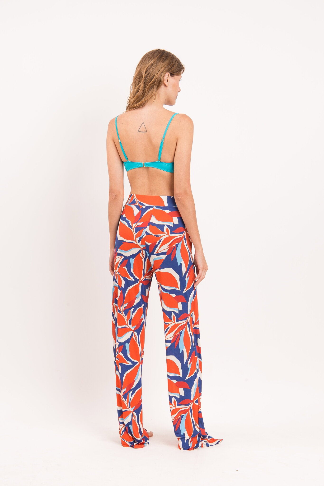 Model Back: Rio De Sol Beach Trousers Leaves Wide Pants