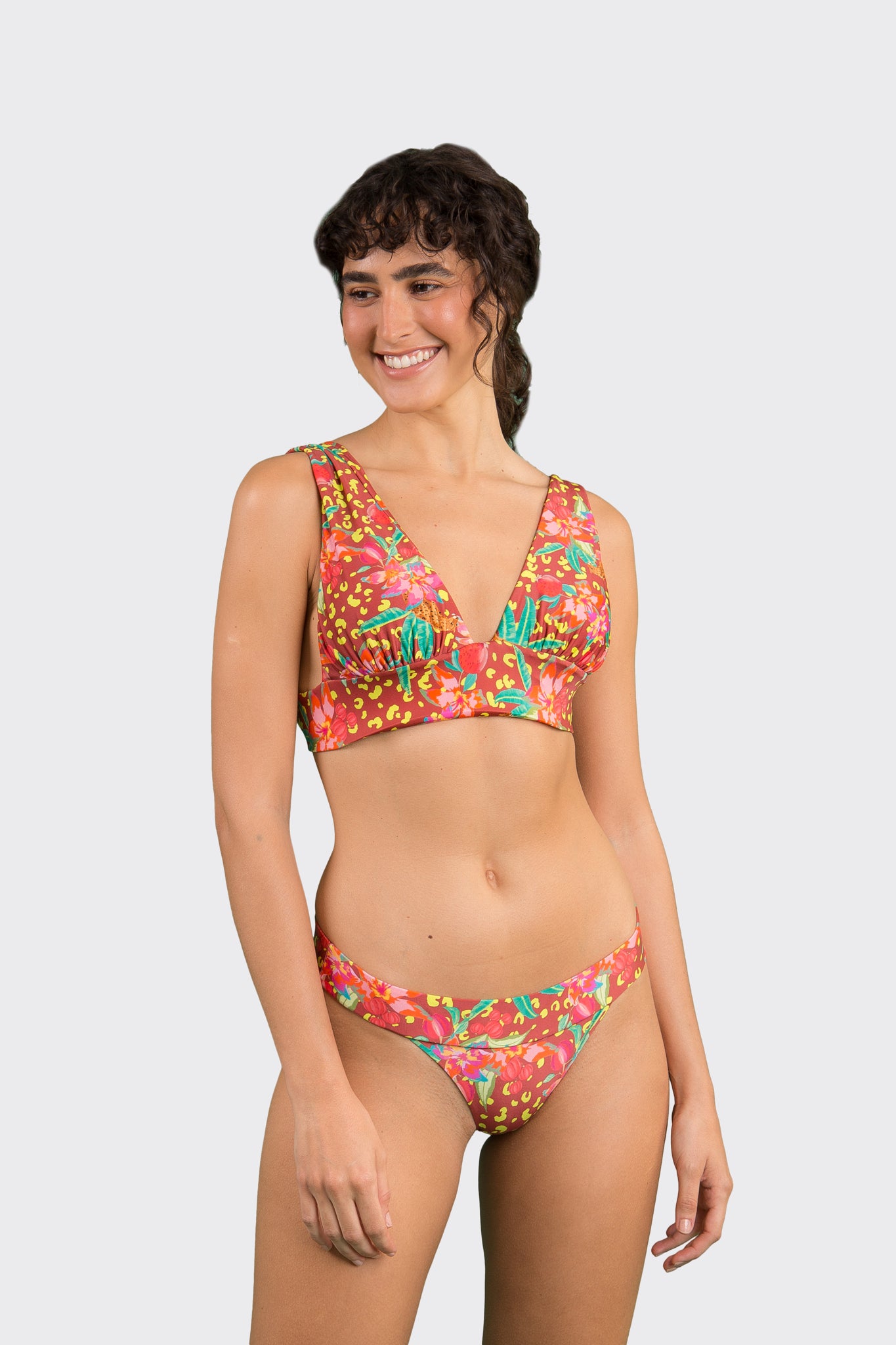 Image 04: Rio De Sol Top Top Tropics Halter-Marina