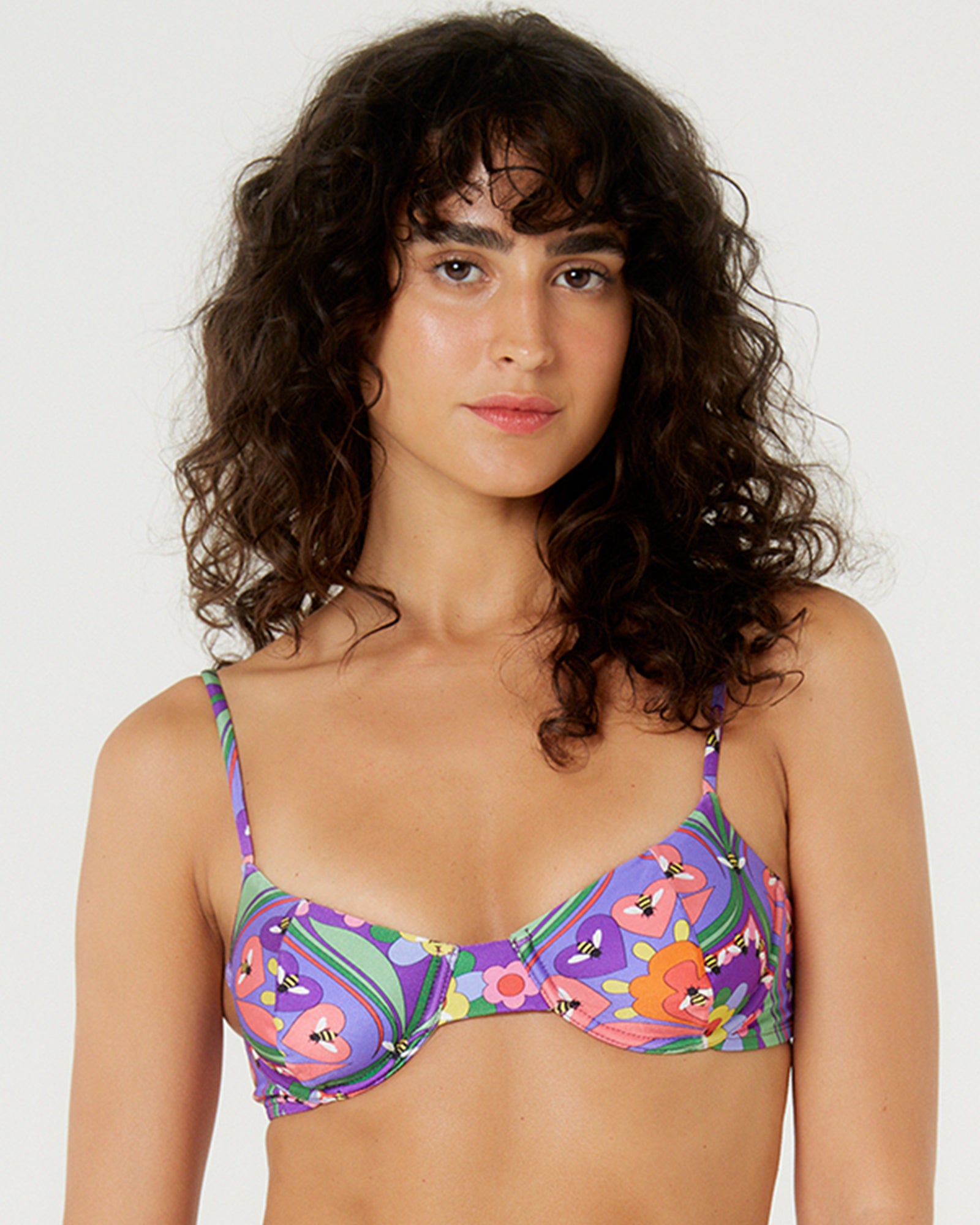 Gallery: Blueman Top Top High Pepe Pepe Apiculae