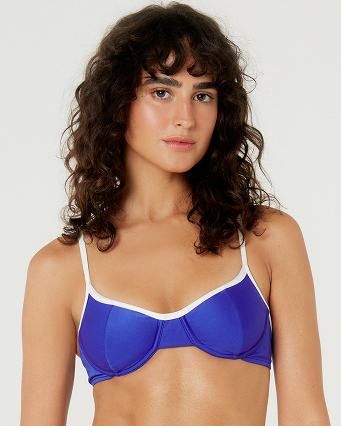 Gallery: Blueman Top Top Pepe Bias Arriba Azul