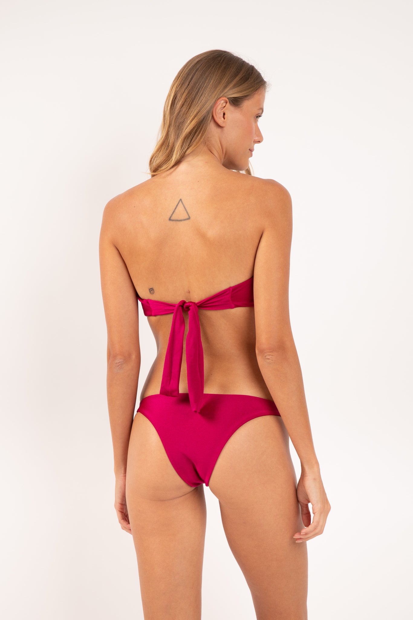 Model Back: Rio De Sol Bottom Bottom Shimmer-Desejo Leblon