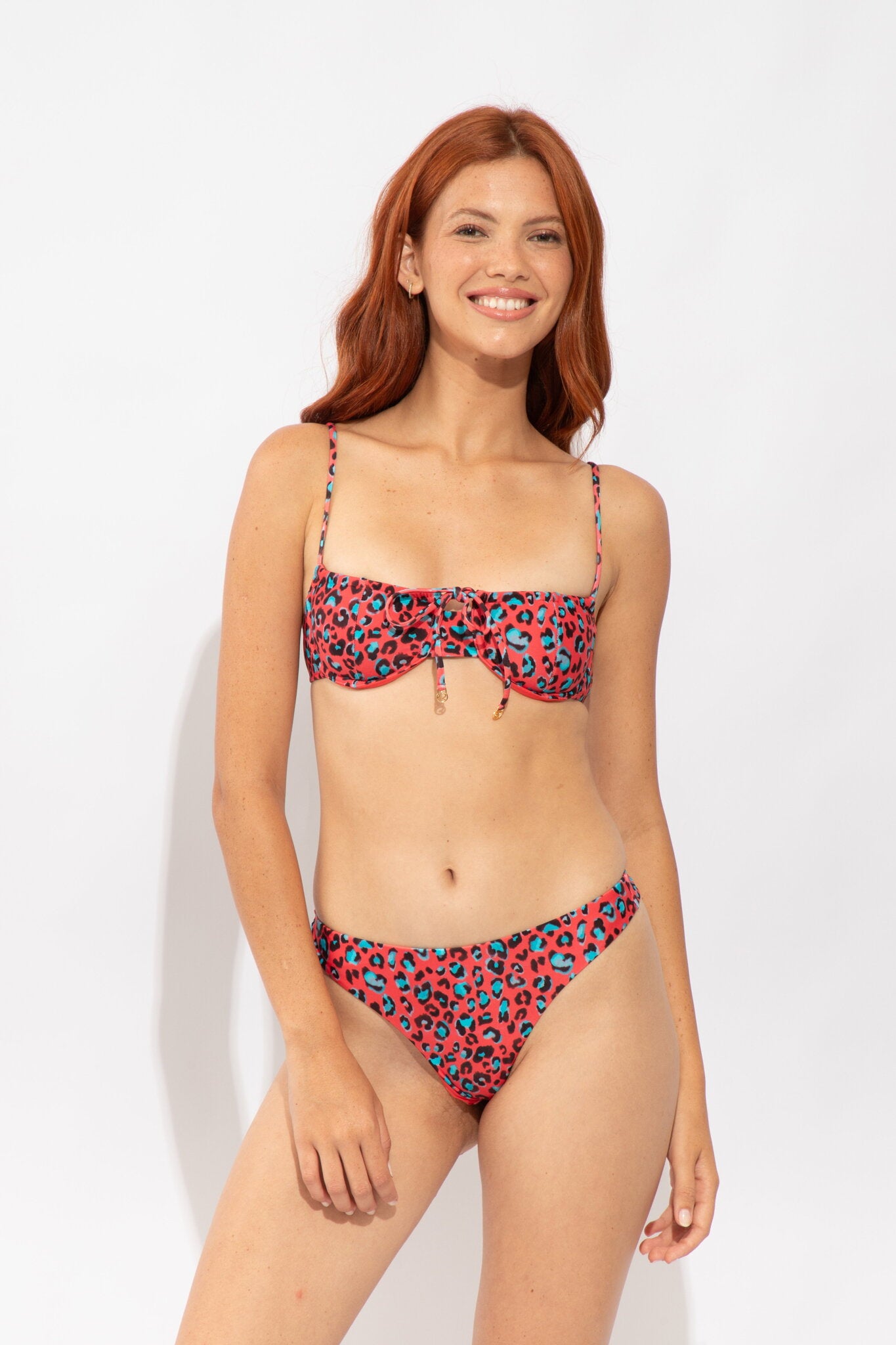 Image 04: Rio De Sol Bottom Bottom Coral-Feline Nice-Fio