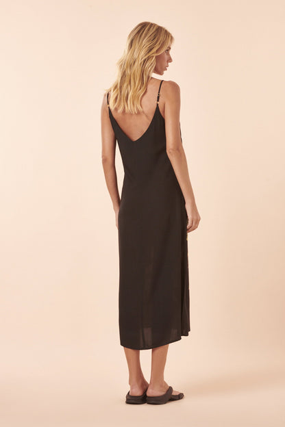 Model Back: Blueman Midi Dress Musa Midi Rafaela