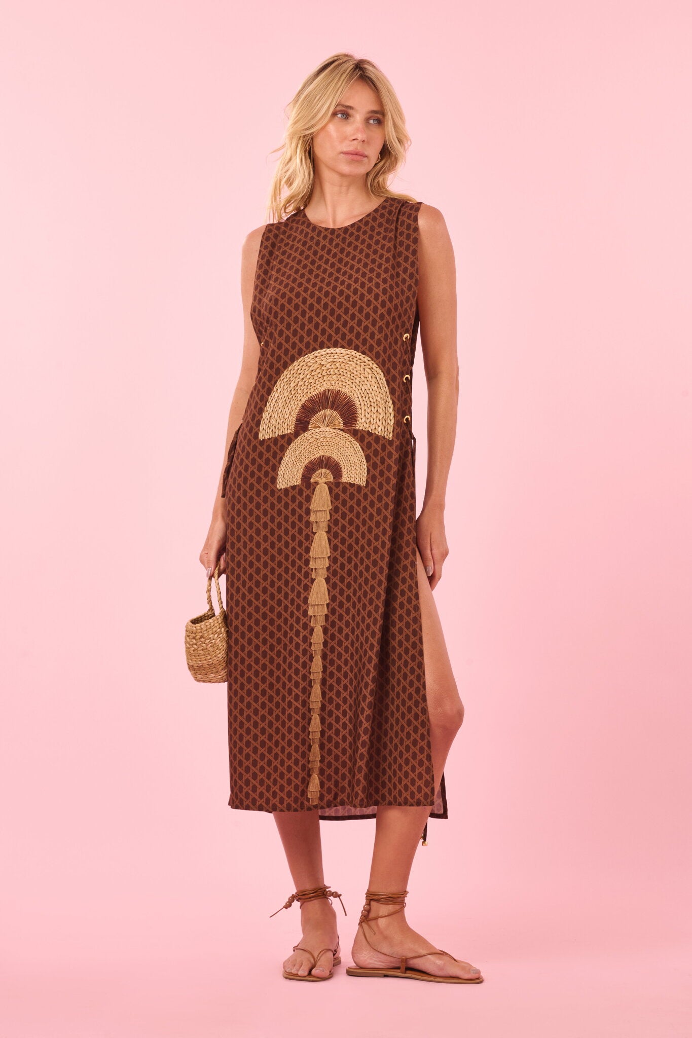 Model Front: Blueman Midi Dress Makani Ilhos