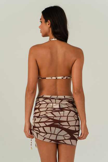 Model Back: Lua Morena Beach Skirt Folha-Do-Acai Saia Tule