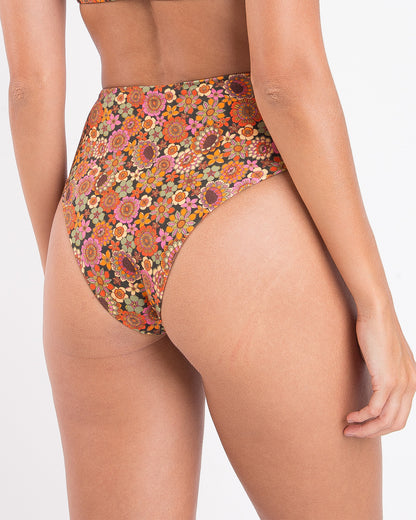 Image 05: Rio De Sol Bottom Bottom Bouquet Hotpants