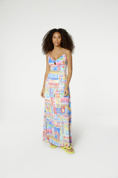 Model Front: Blueman Maxi Dresses Vestido Cropped Lea 1972