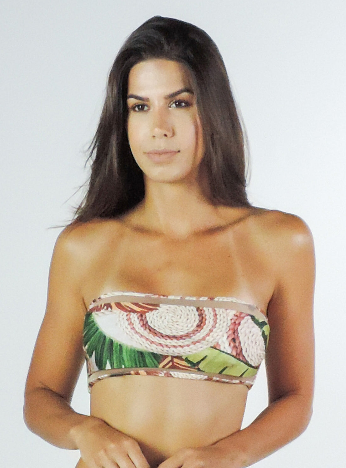 Model Front: La Playa Top Top Faixa Feito A Mao