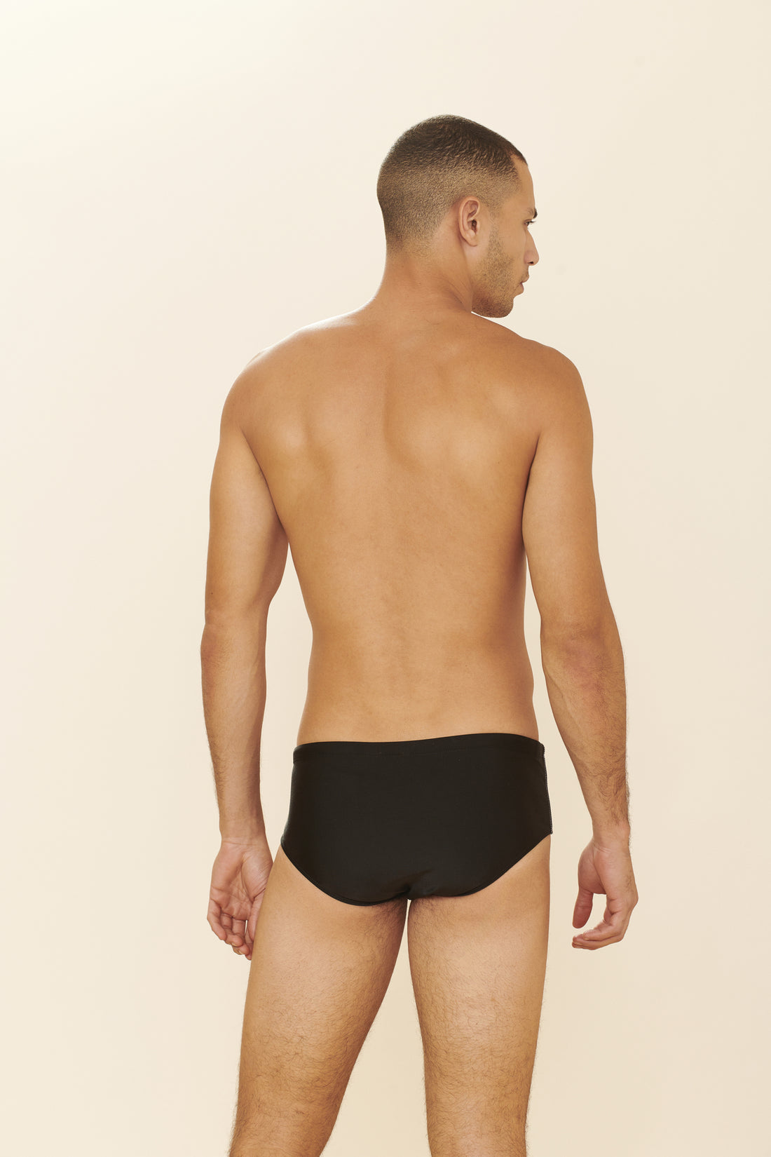 Model Back: Blueman Sunga / Boxer Sunga Army Cairo Preto