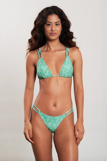 Model Front: Blueman Top Top Reflexo Ubatuba