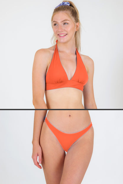 Model Front: Rio De Sol Set Set Light-Peach Halter-Cos Essential-Comfy