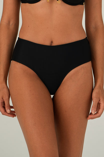 Gallery: Lua Morena Bottom Bottom Preto Hot-Pants-Dobrado