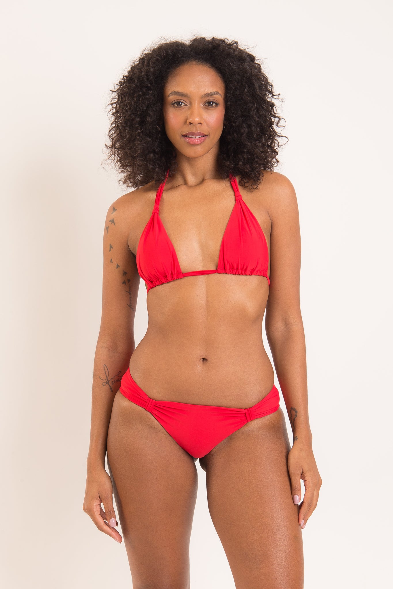Model Front: Rio De Sol Bottom Bottom Rouge Mel-Comfy