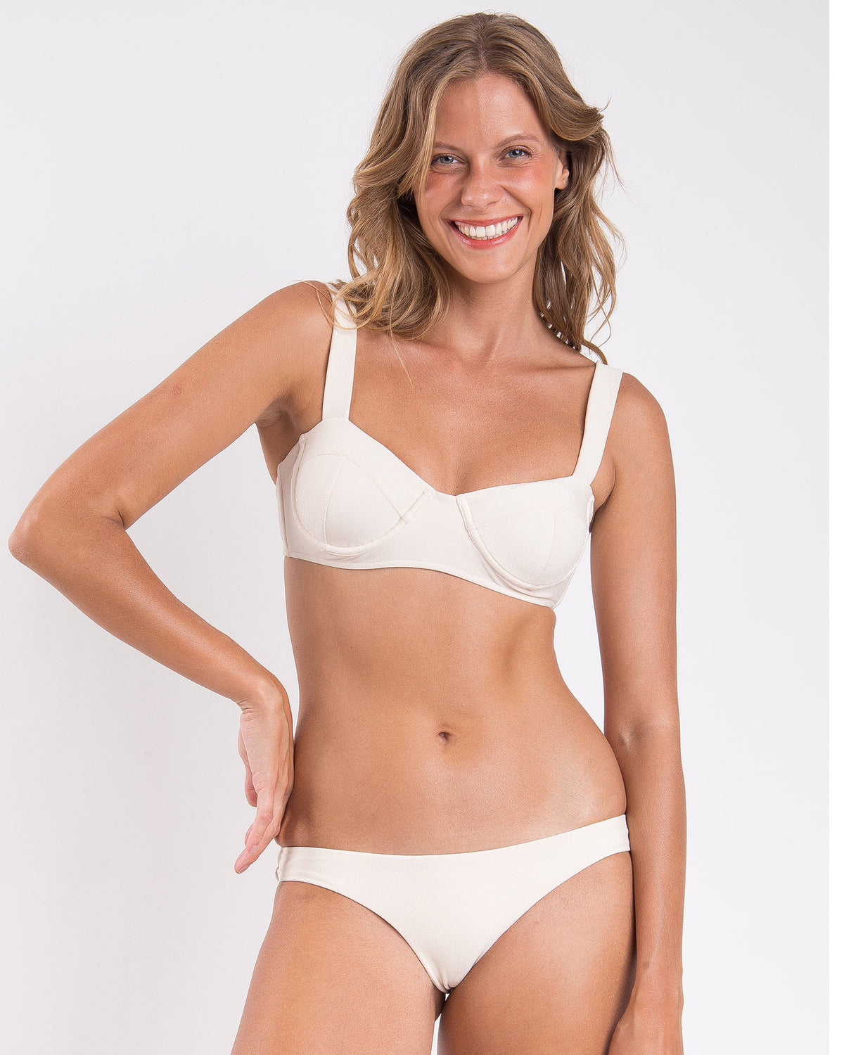 Gallery: Rio De Sol Two Piece Swimwear Set Malibu-Natural Amelia Essential