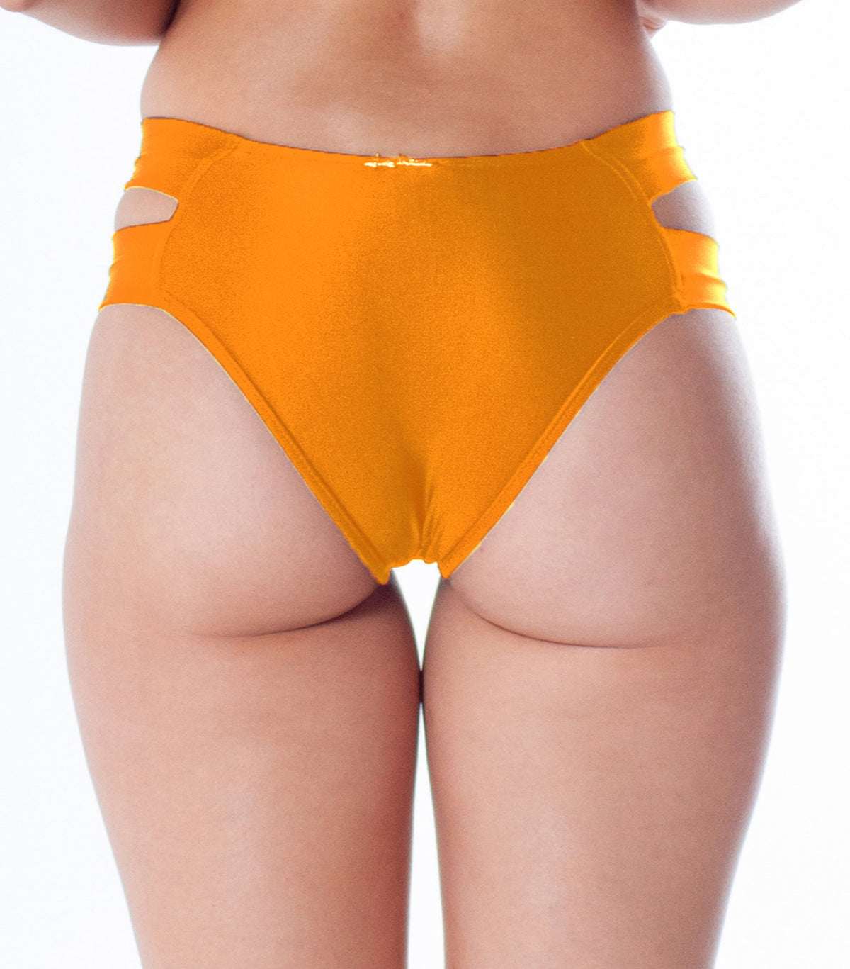 Model Back: Lua Morena Bikini Bottoms Bottom Tqc Ilhos Solar