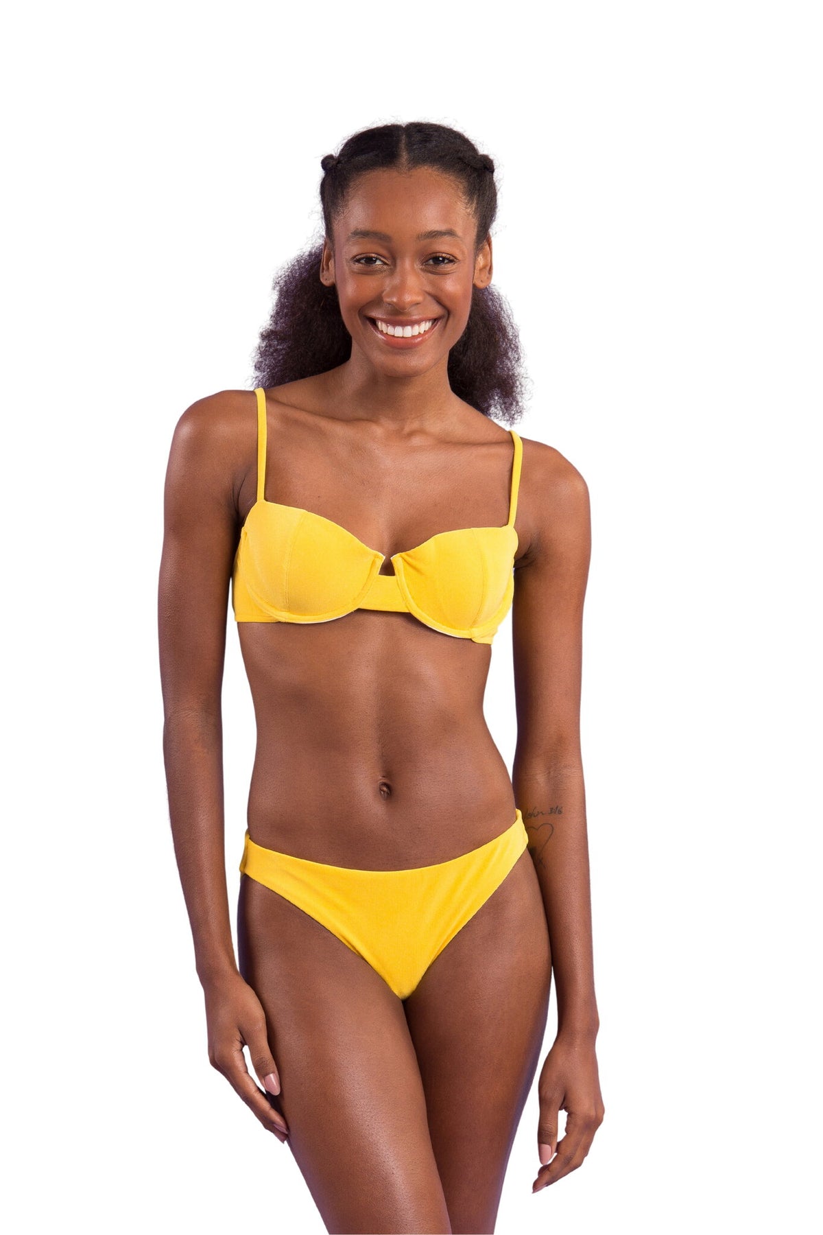 Model Front: Rio De Sol Bikini Bottoms Bottom Malibu-Yellow Essential-Comfy