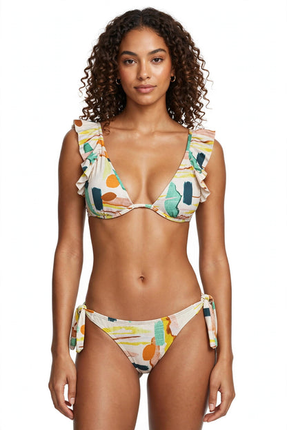 Model Front: La Playa Bikini Tops Top V Bar Paleta
