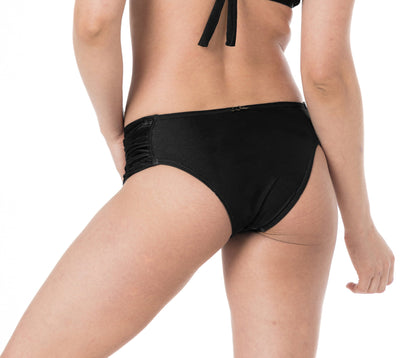 Image 04: Lua Morena Bikini Bottoms Bottom No Drapeada Media Liso Preto