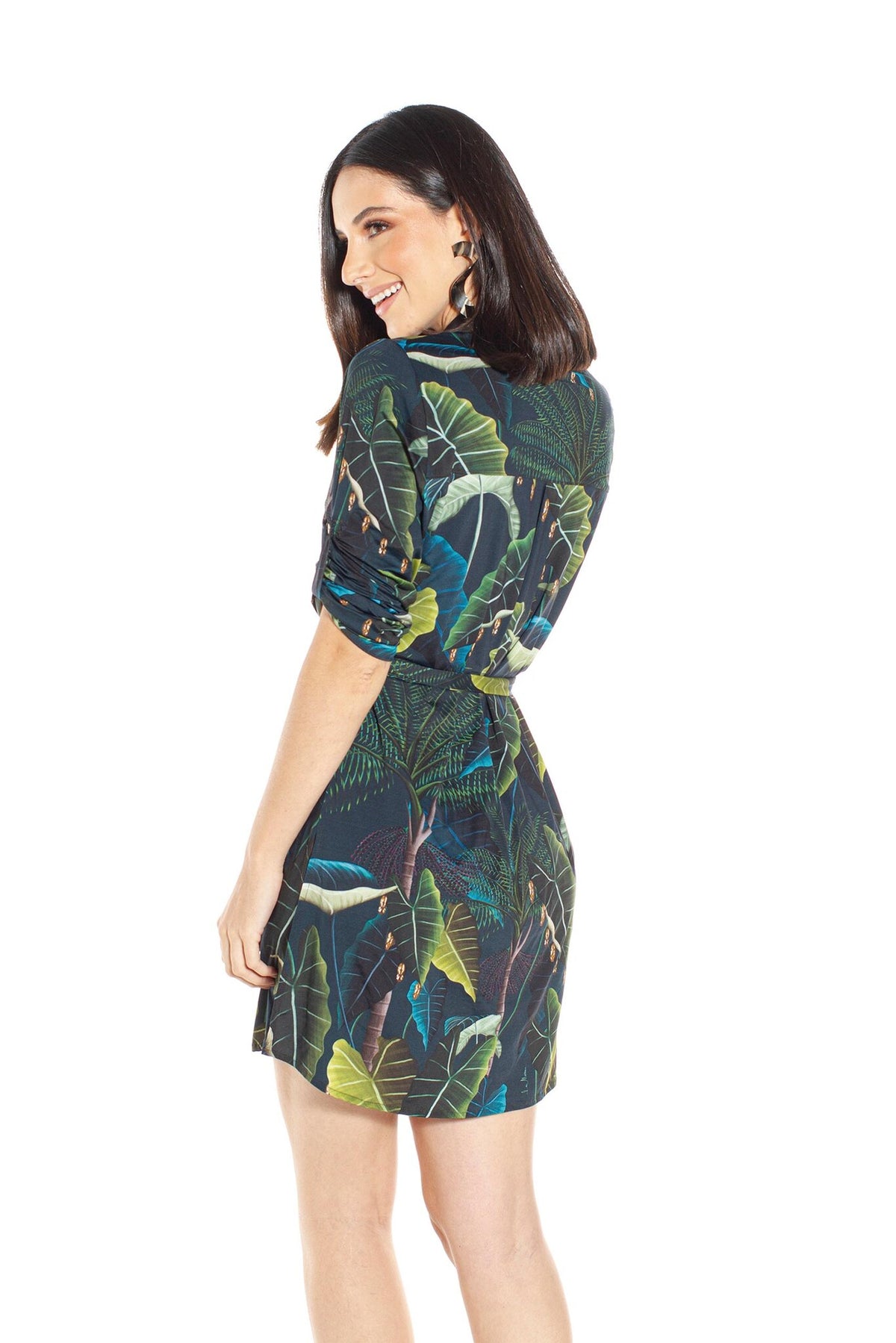 Model Back: Lua Morena Shirtdress Chemise Uv Crisalida