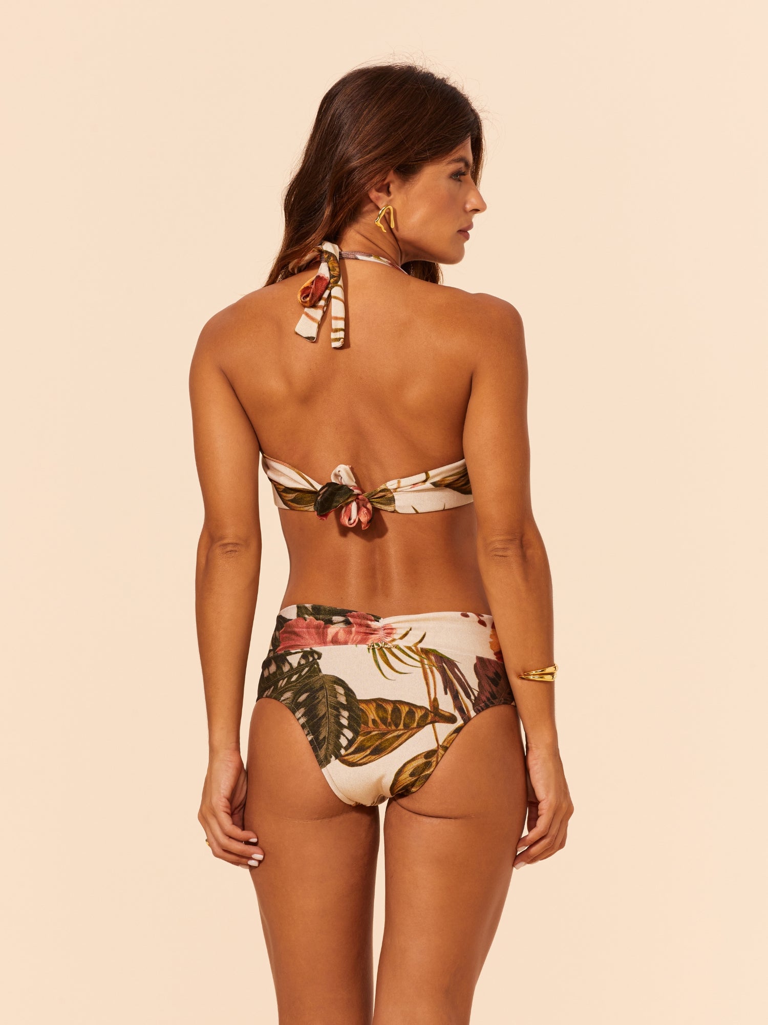 Model Back: Lua Morena Top Top Brisa-Tropical Meia-Taca-Sustencao