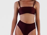 Video: Rio De Sol Set Set Barolo Bandeau-Reto Hotpants