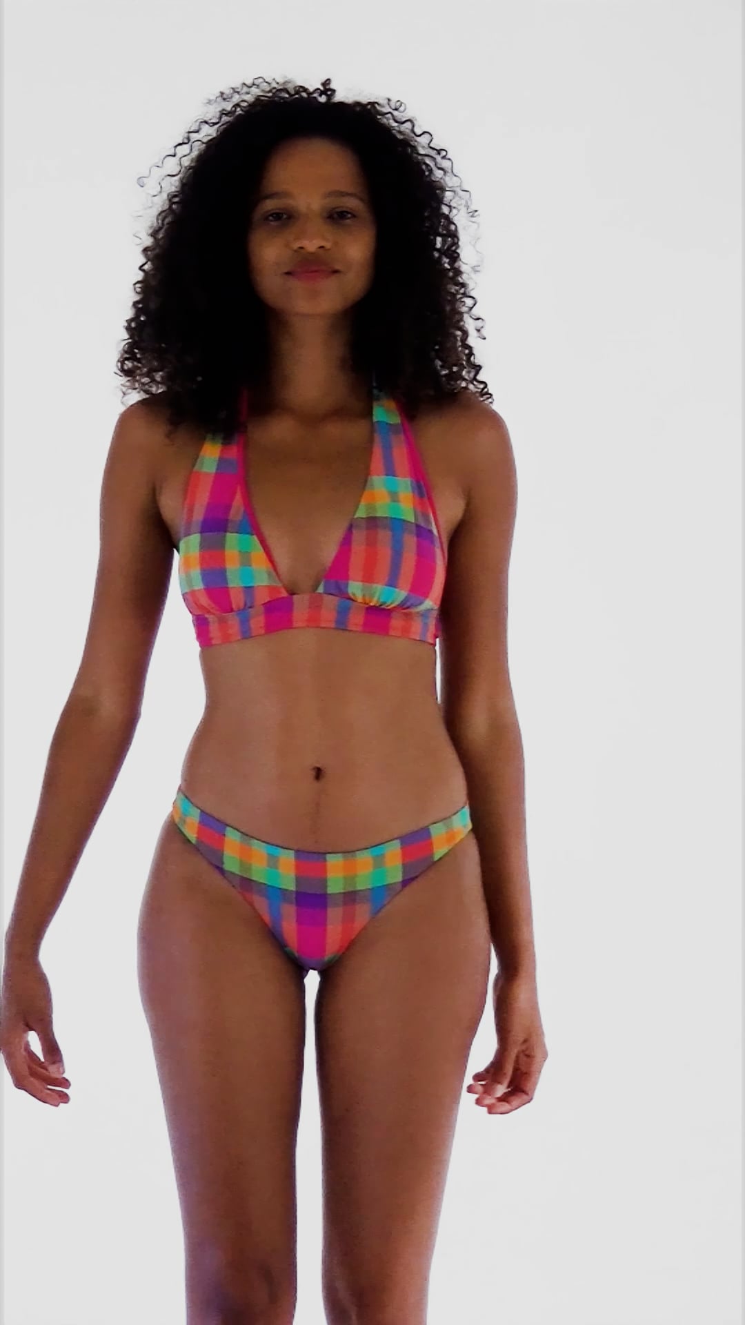 Video: Rio De Sol Bikini Bottoms Bottom Tulip-Garden Essential-Comfy