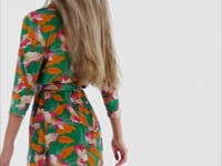 Video: Rio De Sol Shirtdress Green Bloom Chemise