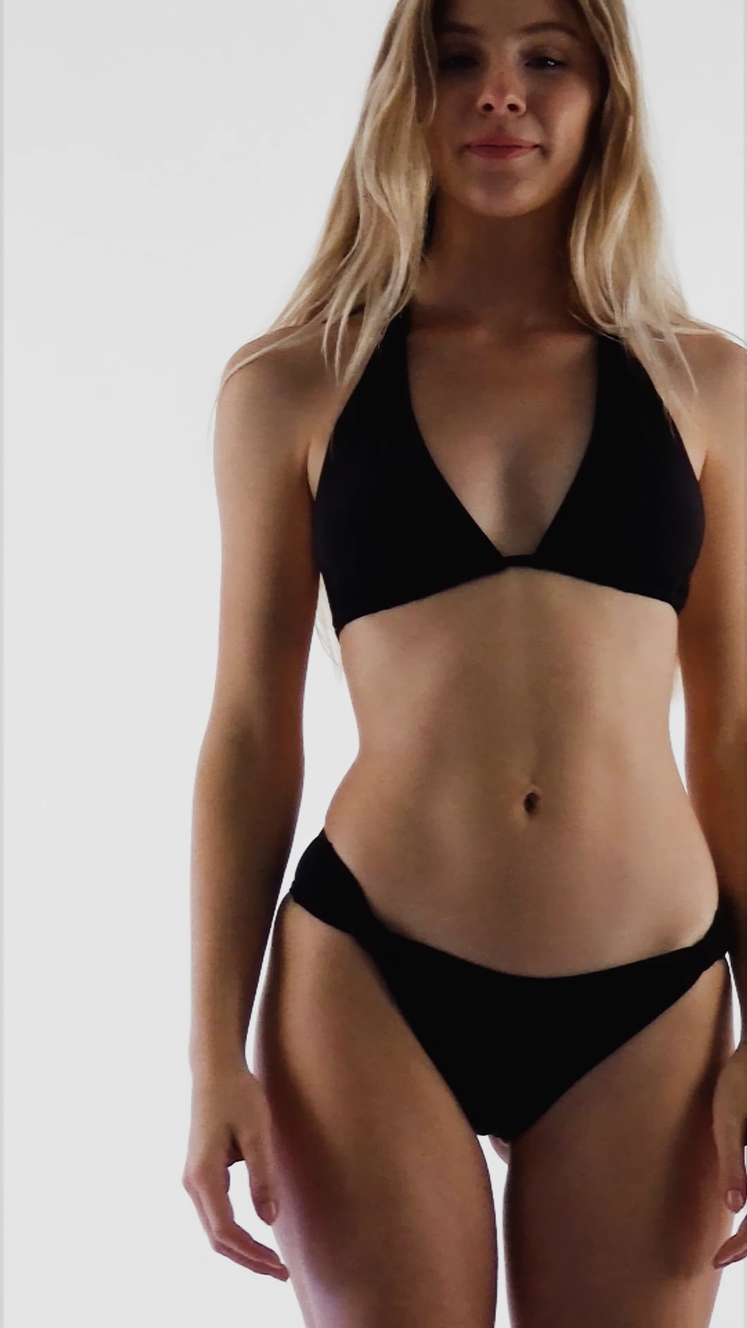 Video: Rio De Sol Bikini Tops Top Nero Mel